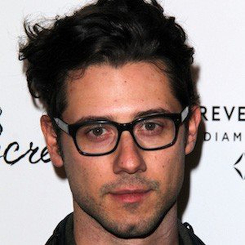 Hale Appleman Bio Age Height Weight Wiki Facts And Family